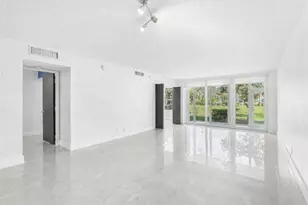 500 Oaks Ln, Pompano Beach, FL 33069 - Photo 7