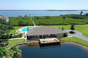 6175 S Mirror Lake Dr, Sebastian, FL 32958 - Photo 17
