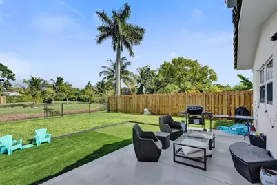 4017 Woodside Drive, Coral Springs, FL 33065 - Photo 17