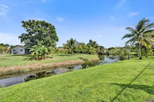4017 Woodside Dr, Coral Springs, FL 33065 - Photo 35