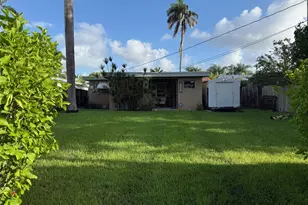 1526 Shenandoah St, Hollywood, FL 33020 - Photo 3
