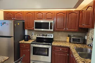 112 Lake Emerald Dr, Oakland Park, FL 33309 - Photo 7