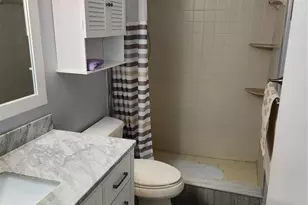 112 Lake Emerald Dr, Oakland Park, FL 33309 - Photo 11