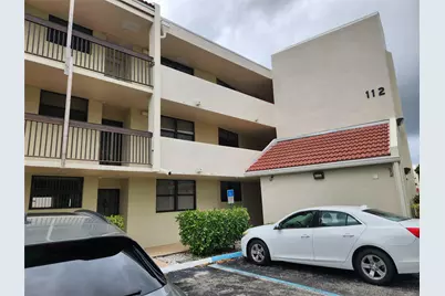 112 Lake Emerald Drive #208, Oakland Park, FL 33309 - Photo 13