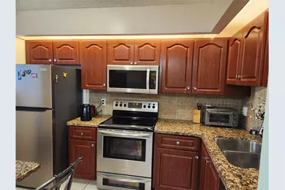 112 Lake Emerald Drive #208, Oakland Park, FL 33309 - Photo 7