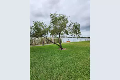 112 Lake Emerald Drive #208, Oakland Park, FL 33309 - Photo 17