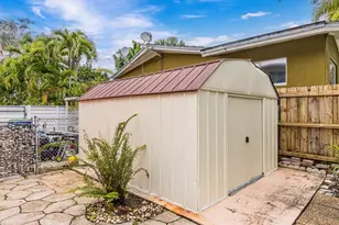 1728 SW 4th Ct, Fort Lauderdale, FL 33312 - Photo 45