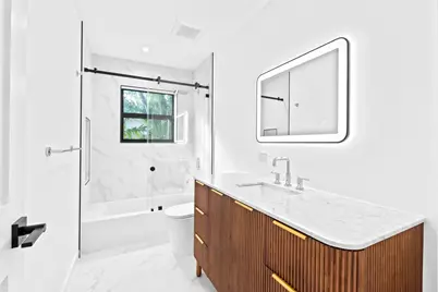 20500 Highland Lakes Boulevard, Miami, FL 33179 - Photo 29