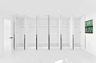 20500 Highland Lakes Blvd, Miami, FL 33179 - Photo 17