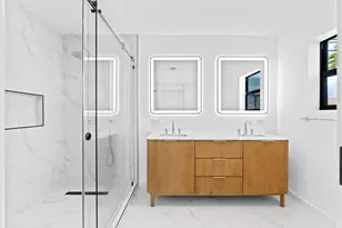 20500 Highland Lakes Blvd, Miami, FL 33179 - Photo 19