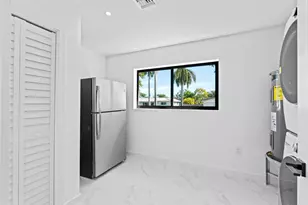 20500 Highland Lakes Blvd, Miami, FL 33179 - Photo 33