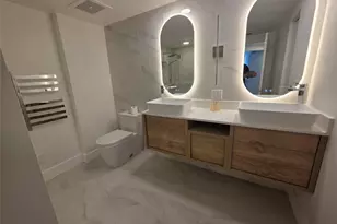 19501 W Country Club Dr, Aventura, FL 33180 - Photo 17