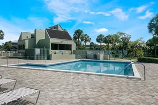 8921 NW 28th Dr, Coral Springs, FL 33065 - Photo 11