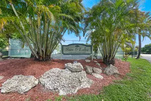 8921 NW 28th Dr, Coral Springs, FL 33065 - Photo 21