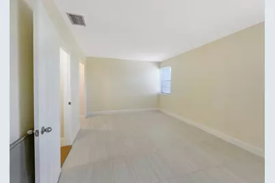 8921 NW 28th Drive #B, Coral Springs, FL 33065 - Photo 7