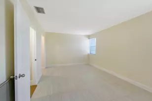 8921 NW 28th Dr, Coral Springs, FL 33065 - Photo 7