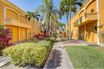 18111 NW 68th Avenue #I210, Hialeah, FL 33015 - Photo 25