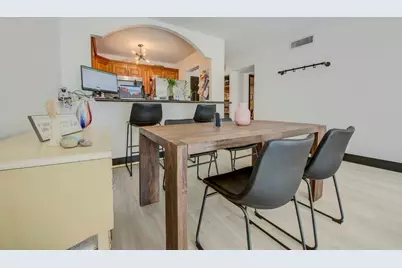 18111 NW 68th Avenue #I210, Hialeah, FL 33015 - Photo 7