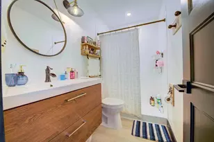 18111 NW 68th Ave, Hialeah, FL 33015 - Photo 13