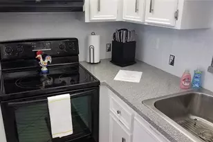 121 SE 3rd Ave, Dania Beach, FL 33004 - Photo 5