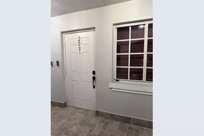 3526 W 76th Street #203, Hialeah, FL 33018 - Photo 3