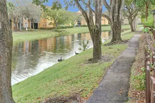 7680 NW 79th Ave, Tamarac, FL 33321 - Photo 9