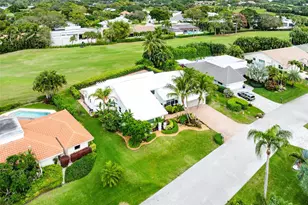 4877 Pineview Cir, Delray Beach, FL 33445 - Photo 39