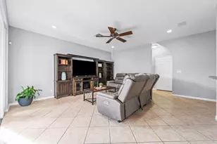 1422 SW 106th Way, Davie, FL 33324 - Photo 9