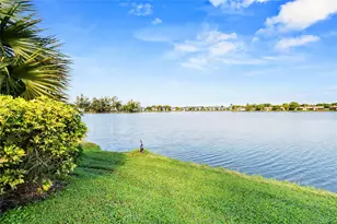 5510 Lakeside Dr, Margate, FL 33063 - Photo 5