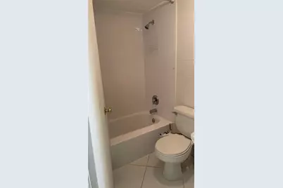 209 N Fort Lauderdale Beach Boulevard #3D, Fort Lauderdale, FL 33304 - Photo 9