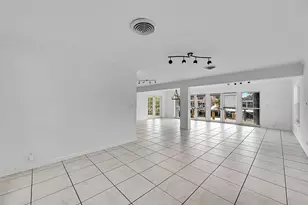 220 SE 10th St, Pompano Beach, FL 33060 - Photo 5