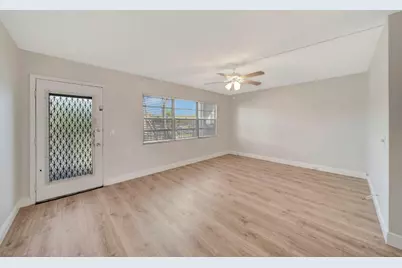 300 SW 134th Way #204E, Hollywood, FL 33027 - Photo 23