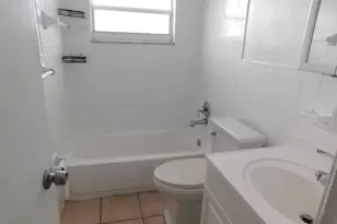 791 SW 7th St, Pompano Beach, FL 33060 - Photo 21