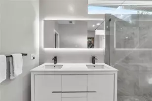 2008 Coral Gardens Dr, Fort Lauderdale, FL 33306 - Photo 37