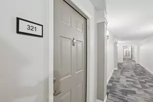 533 NE 3rd Ave, Fort Lauderdale, FL 33301 - Photo 3