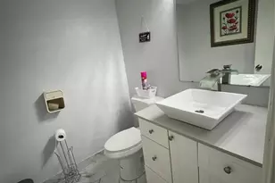 16 Spinning Wheel Ln, Tamarac, FL 33319 - Photo 7