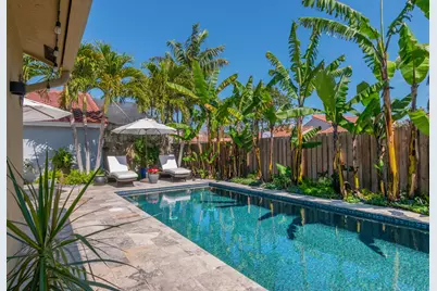 1227 Seagrape Circle, Weston, FL 33326 - Photo 19