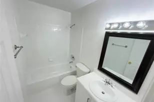 15675 SW 74th Cir Dr, Miami, FL 33193 - Photo 19