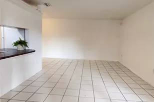 15675 SW 74th Cir Dr, Miami, FL 33193 - Photo 7