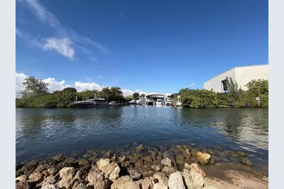 206 NE 5th Avenue, Dania, FL 33004 - Photo 11