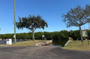 206 NE 5th Ave, Dania Beach, FL 33004 - Photo 15