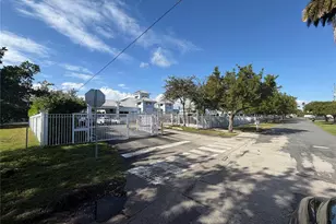 206 NE 5th Ave, Dania Beach, FL 33004 - Photo 3