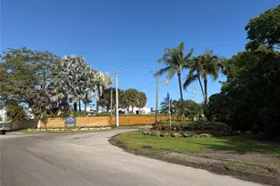 206 NE 5th Ave, Dania Beach, FL 33004 - Photo 29
