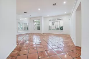 2466 Bay Isle Ct, Weston, FL 33327 - Photo 7