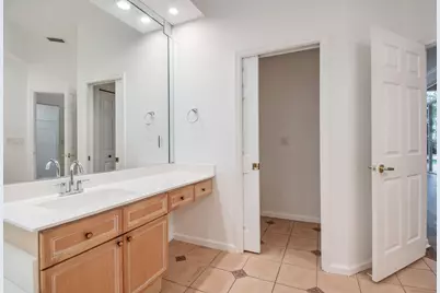 2466 Bay Isle Court #2466, Weston, FL 33327 - Photo 23