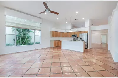 2466 Bay Isle Court #2466, Weston, FL 33327 - Photo 17