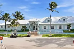 201 Mallard Dr, Boynton Beach, FL 33435 - Photo 9