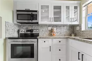 2720 N Pine Island Rd, Sunrise, FL 33322 - Photo 15