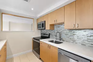 9470 Live Oak Pl Unit, Davie, FL 33324 - Photo 17