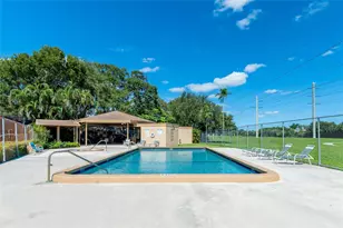 1424 NW 97th Terrace, Hollywood, FL 33024 - Photo 17